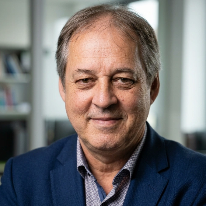 Andreas Tschanz, Autor von bester-kreditvergleich.com